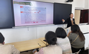 做爱视频
成功开展“大学英语示范课”教研活动